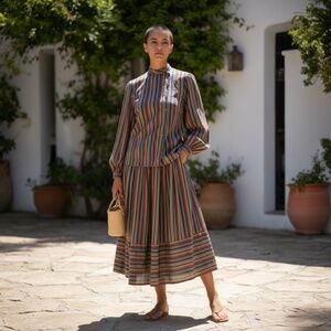 Vintage Liz Claiborne Women's 2Pc‎ Set Blouse 4 and Skirt 6 multiple Striped.